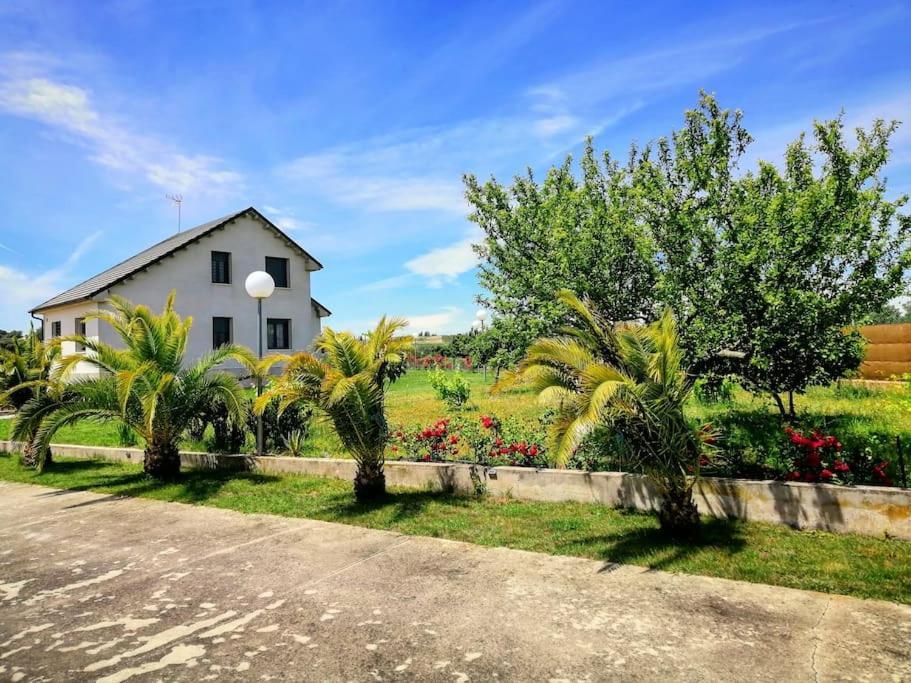 Casa Rural Paraje Valdefuentes ** Montehermoso Екстер'єр фото
